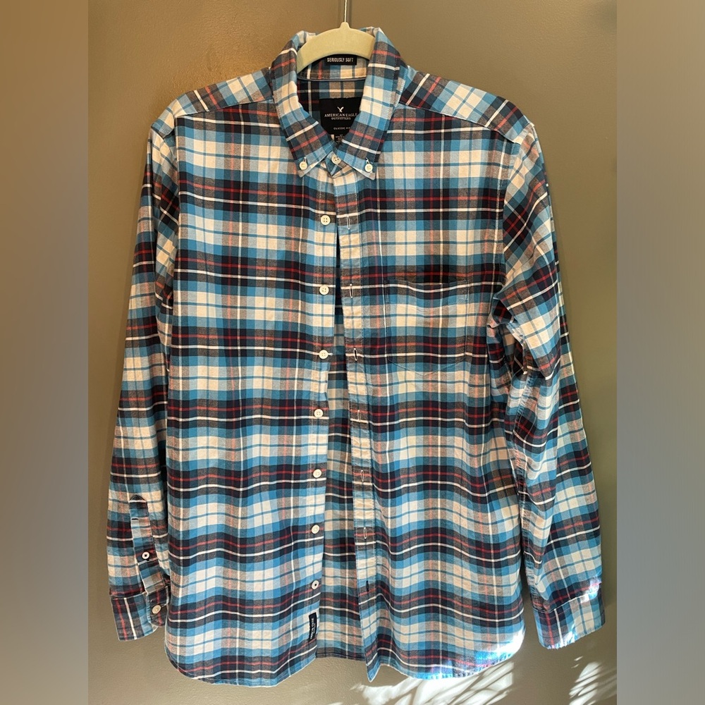 American Eagle men’s plaid medium tall red blue white long sleeve shirt size MT
